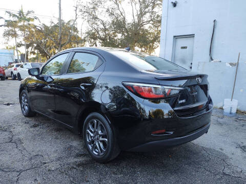 2019 Toyota Yaris LE