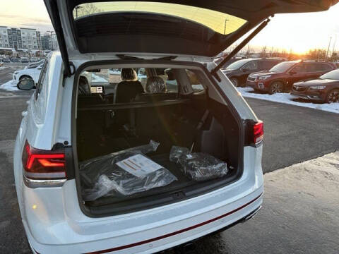 2026 Volkswagen Atlas SEL Premium R-Line 4Motion