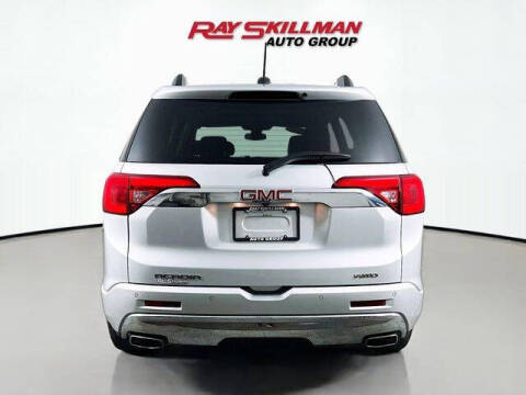 2017 GMC Acadia Denali