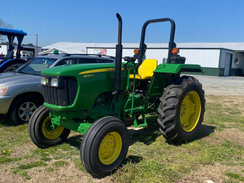 2012 John Deere 5045D