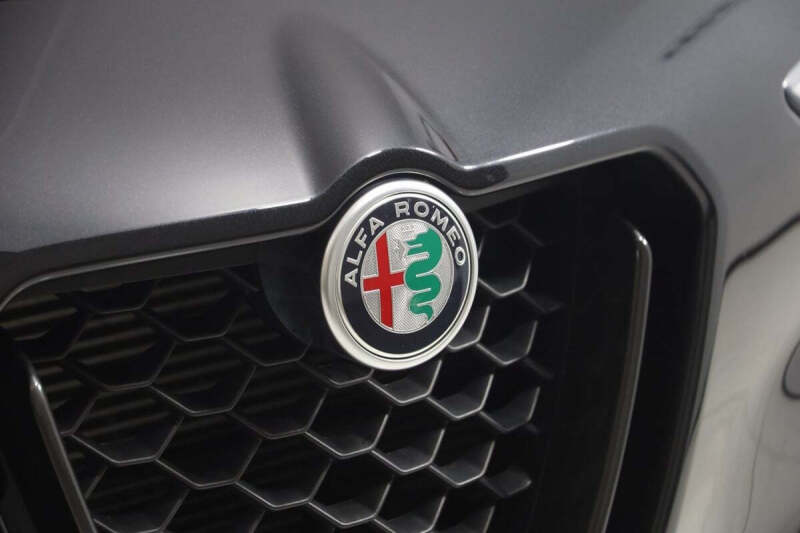2023 Alfa Romeo Stelvio Veloce