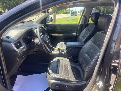 2017 GMC Acadia Denali