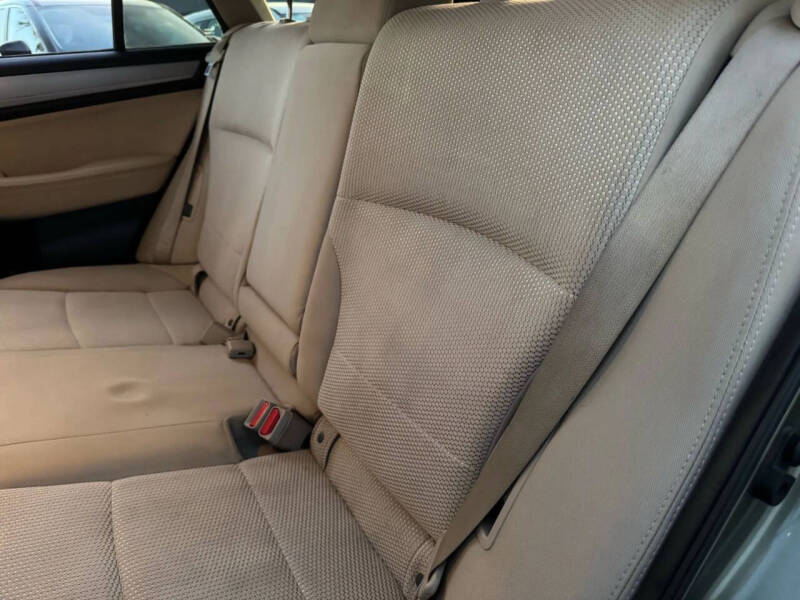 2015 Subaru Outback 2.5i Premium