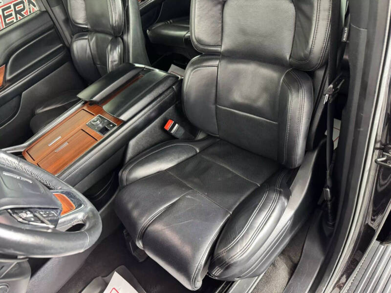 2020 Lincoln Navigator L Reserve