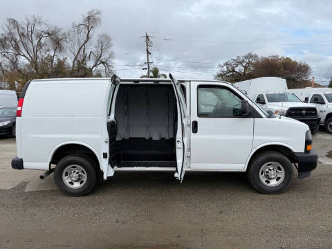 2021 Chevrolet Express 2500