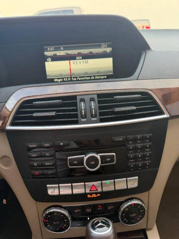 2014 Mercedes-Benz C-Class C 300 Luxury 4MATIC