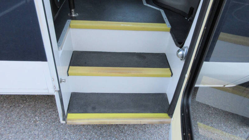 2013 Ford E-Series E-350 SD