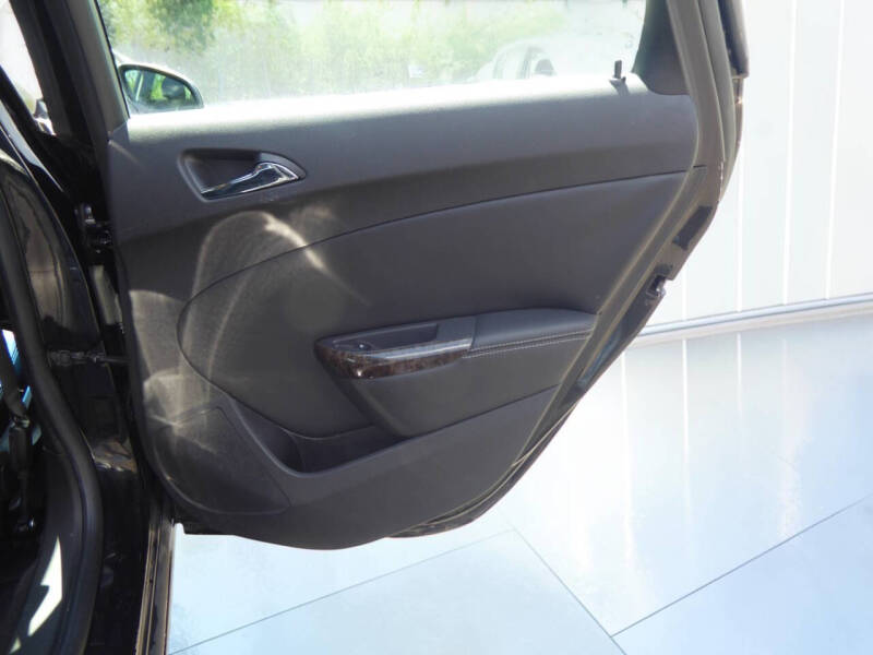 2012 Buick Verano Leather Group