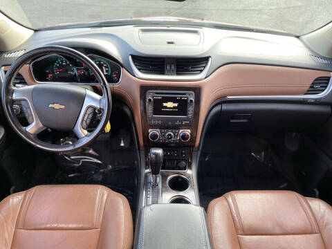 2017 Chevrolet Traverse Premier