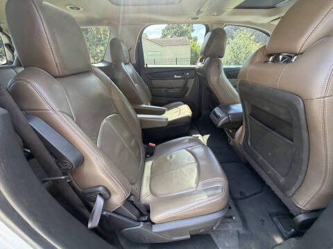 2016 GMC Acadia SLT-1