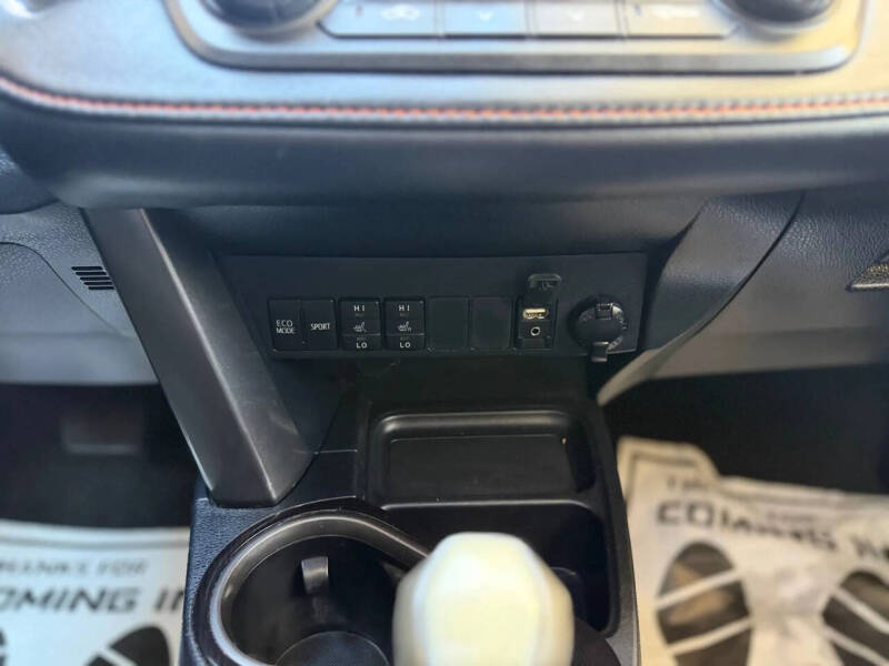 2016 Toyota RAV4 SE