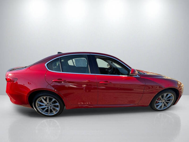 2017 Alfa Romeo Giulia Ti