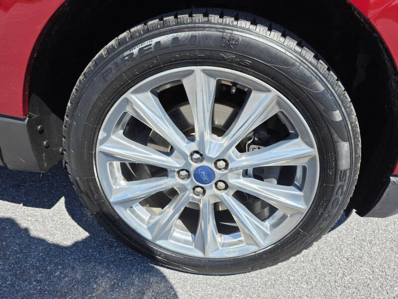 2018 Ford Edge Titanium