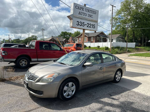 2007 Nissan Altima for sale at CAPE UNITED AUTO INC in Cape Girardeau MO