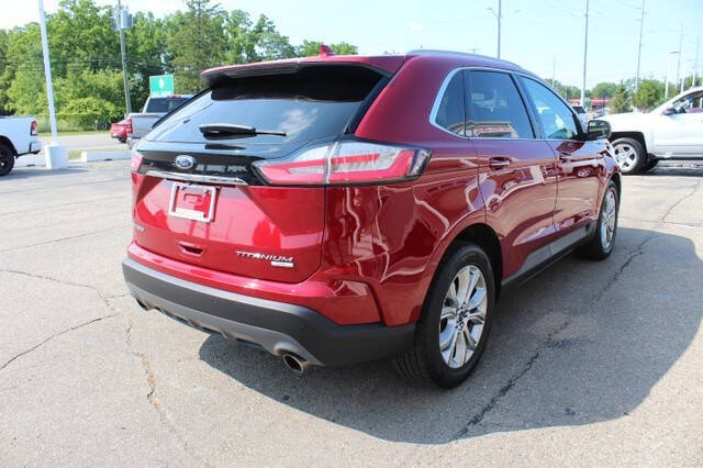 2019 Ford Edge Titanium