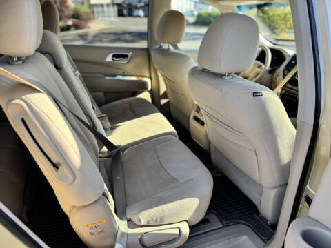 2013 Nissan Pathfinder S