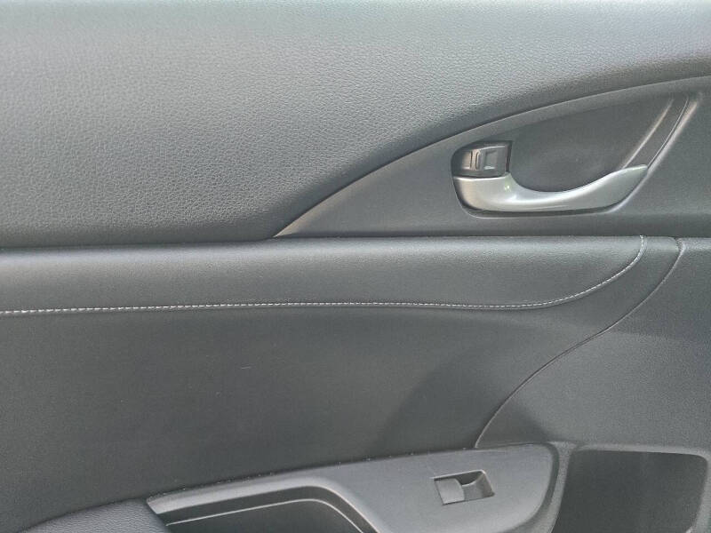 2019 Honda Insight Touring