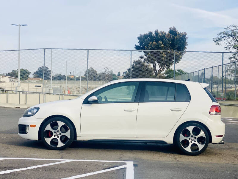 2012 Volkswagen GTI Base PZEV