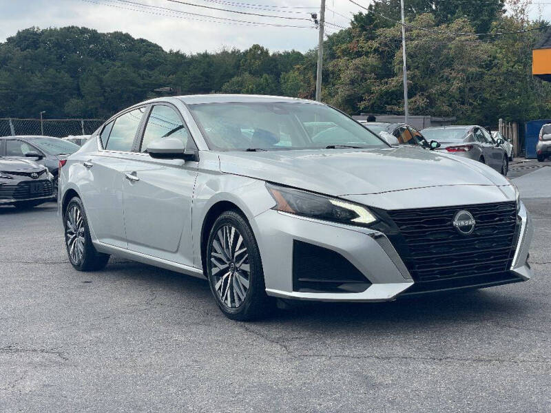 2023 Nissan Altima SV