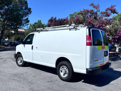 2017 Chevrolet Express 2500