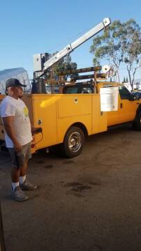 2006 Phoenix 9FT UTILITY BED WITH CRANE for sale at Vehicle Center in Rosemead CA