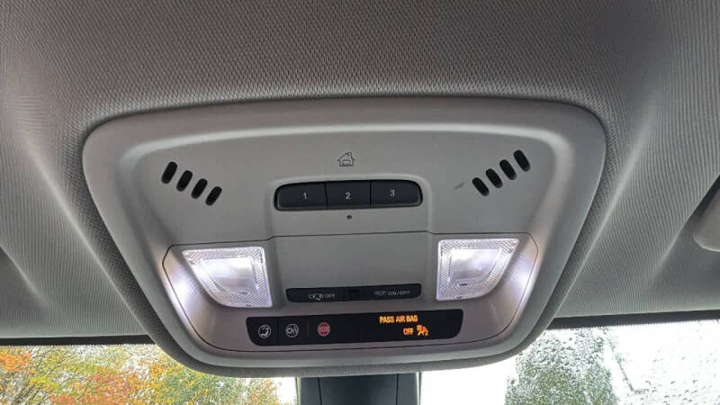 2021 Chevrolet Traverse RS