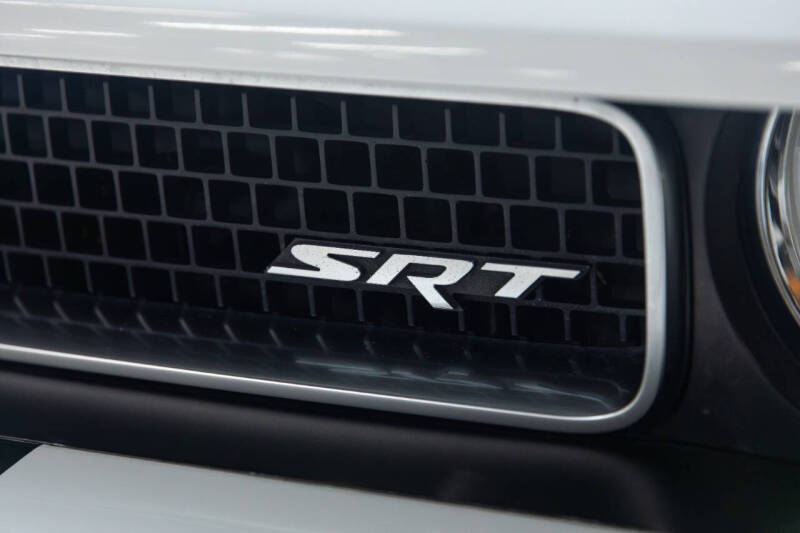 2012 Dodge Challenger SRT8 - Photo 31
