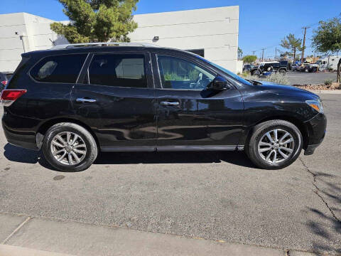 2015 Nissan Pathfinder SV