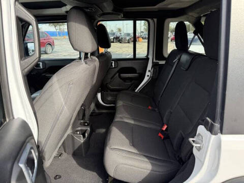 2023 Jeep Wrangler Sport Altitude