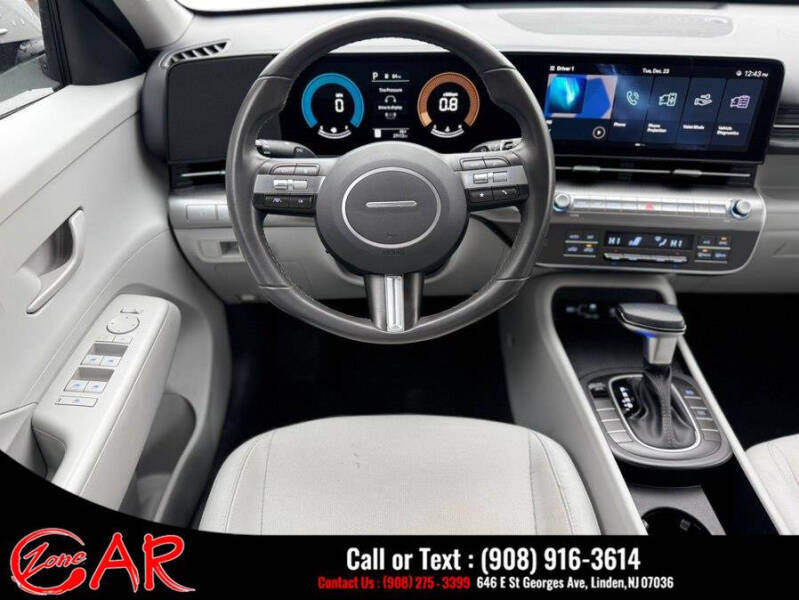 2025 Hyundai Kona SEL