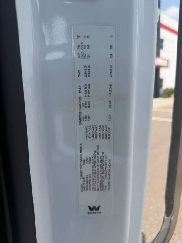 2027 Western Star 47X