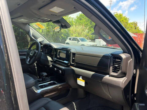 2025 GMC Sierra 1500