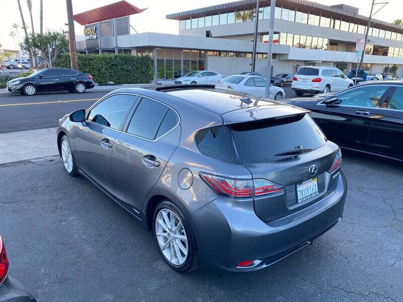 2013 Lexus CT 200h