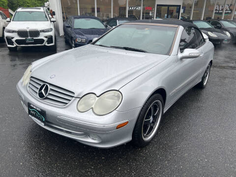 2005 Mercedes-Benz CLK for sale at APX Auto Brokers in Edmonds WA