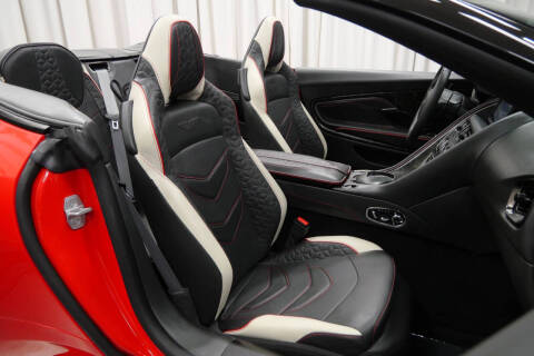 2023 Aston Martin DBS Superleggera