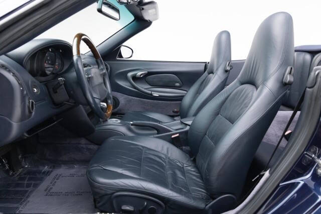 2000 Porsche 911 Carrera