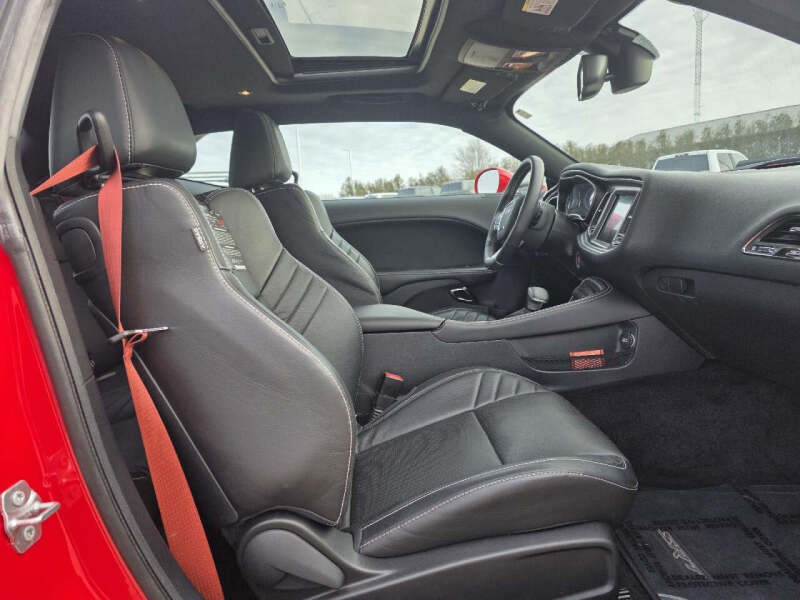 2016 Dodge Challenger SRT Hellcat