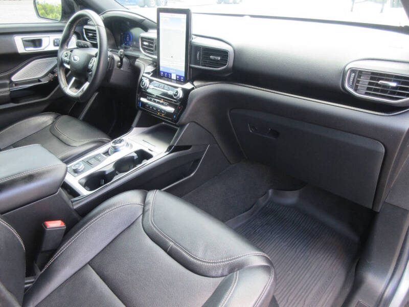 2023 Ford Explorer ST