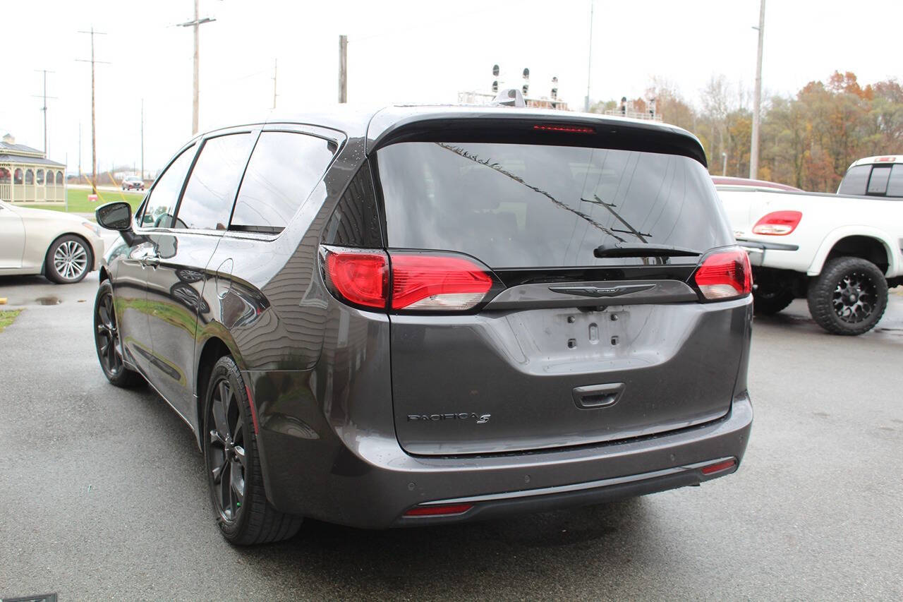 2020 Chrysler Pacifica for sale at Auto Force USA in Elkhart, IN