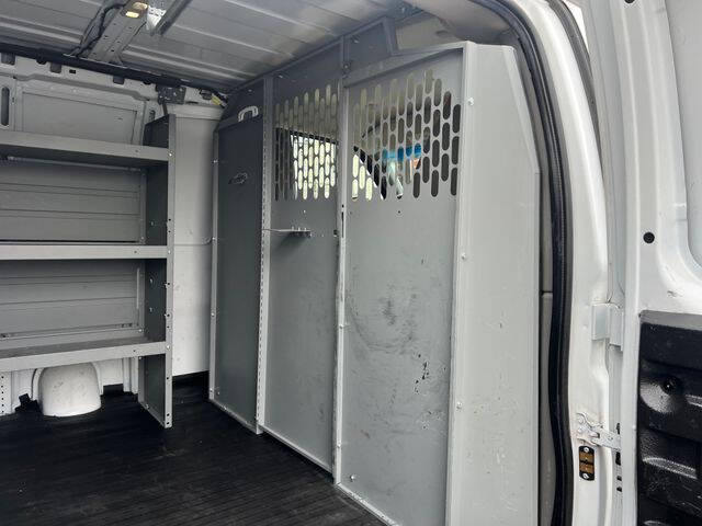 2021 Chevrolet Express 2500