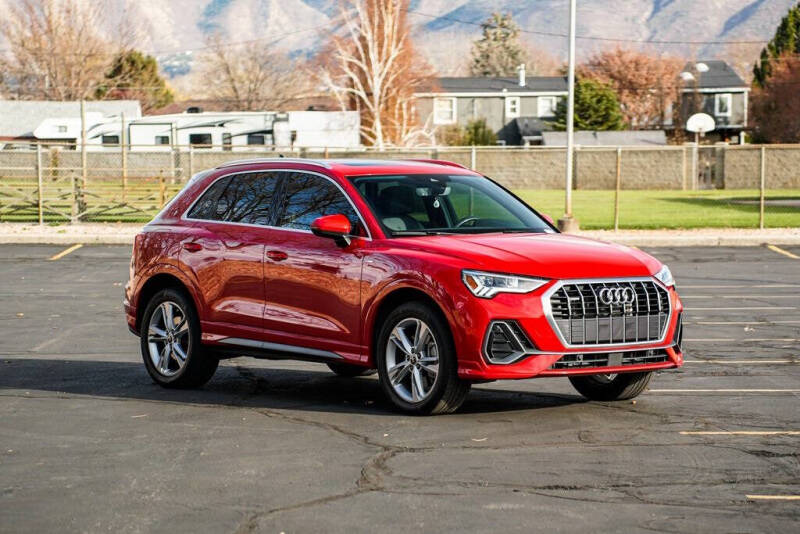 2024 Audi Q3 quattro S line Prem Plus 45 TFSI
