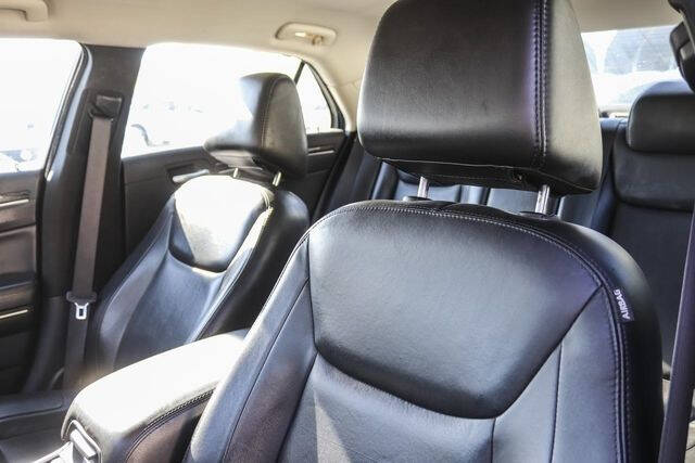 2016 Chrysler 300 Limited