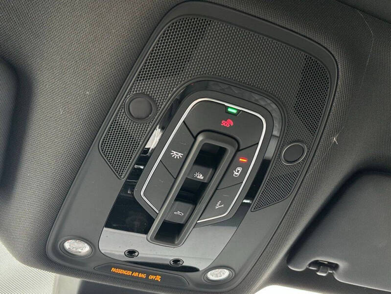 2022 Audi SQ5 3.0T quattro Prestige