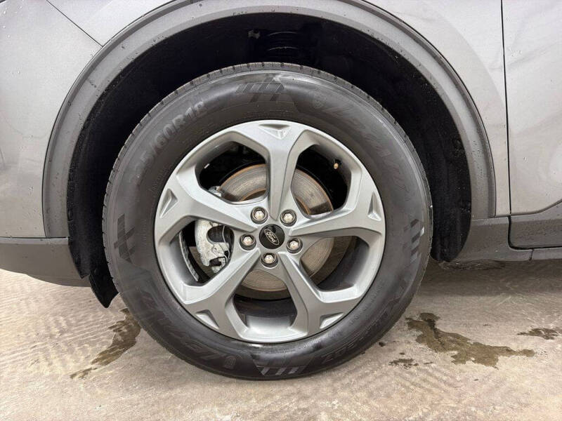 2025 Ford Escape ST-Line