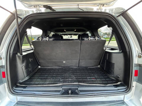 2017 Lincoln Navigator Select