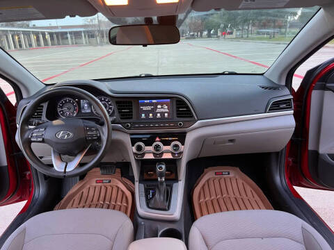 2019 Hyundai Elantra