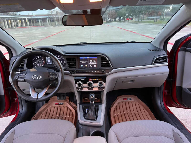 2019 Hyundai Elantra