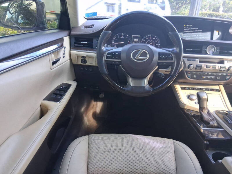 2018 Lexus ES 350