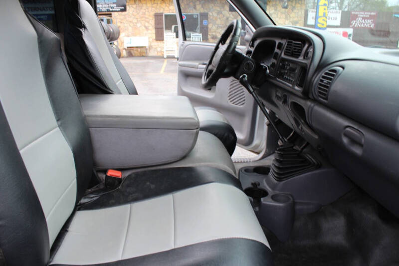 2001 Dodge Ram 1500 ST