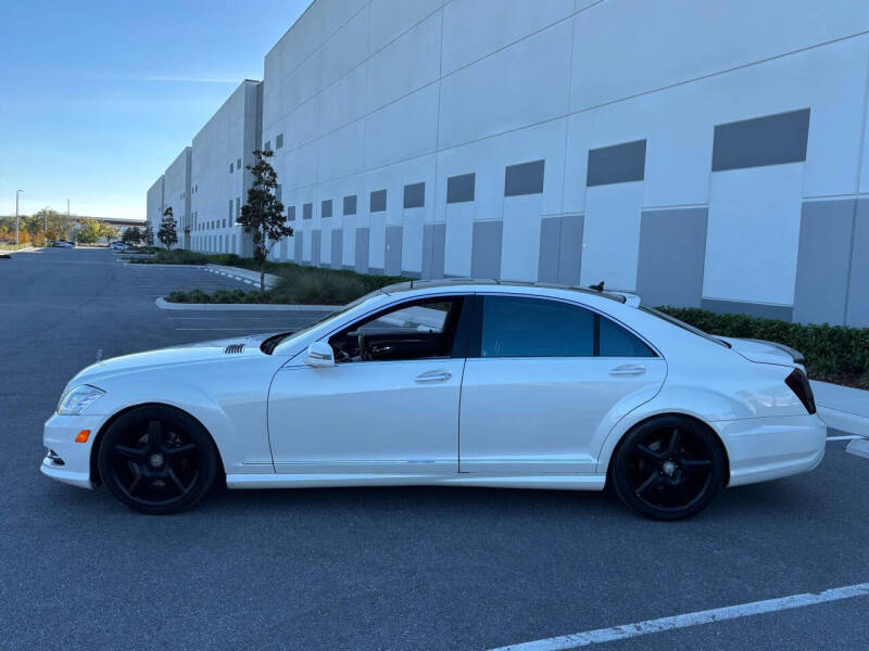 2011 Mercedes-Benz S-Class S 550